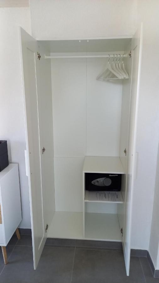 Aloha Chambres Port-Valais Ngoại thất bức ảnh